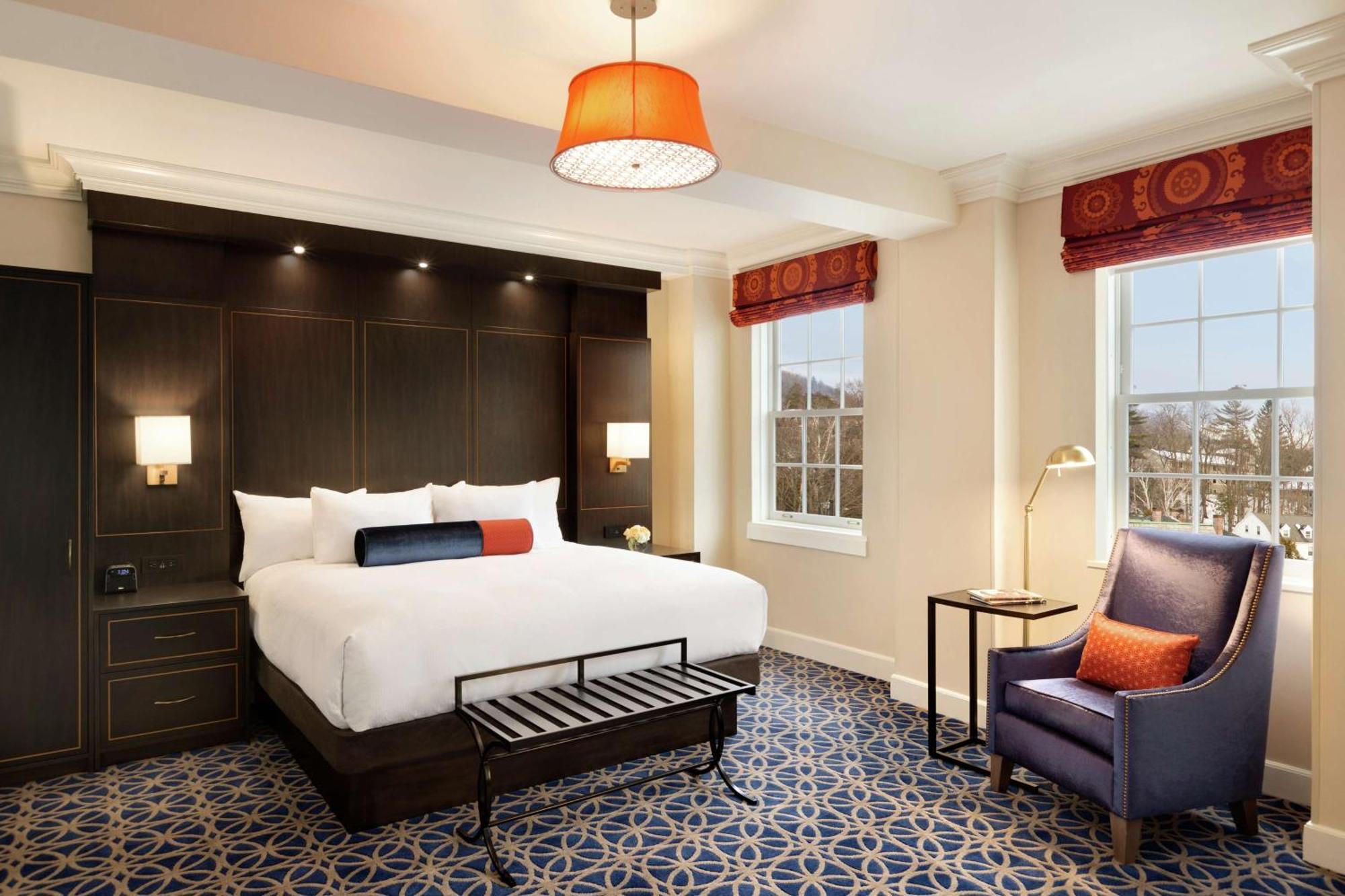 Hotel Saranac, Curio Collection By Hilton Saranac Lake Exterior foto